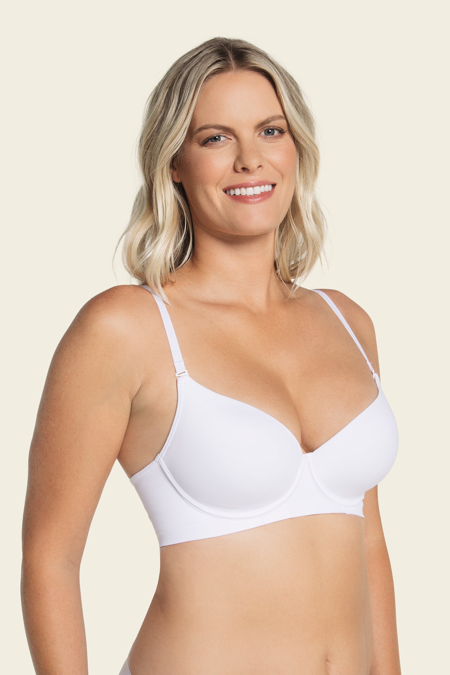 Leonisa® 11868 Invisible High Push Up Petite Bra