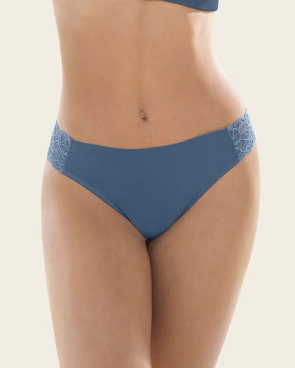 Leonisa® 12968 Lace Side Seamless Thong Panty